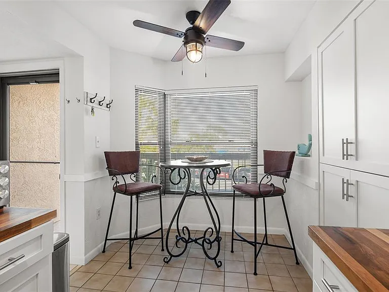 1316 Pasadena Ave S #204 — Photo 14