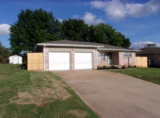 144 N King Ave, Midwest City, OK 73130