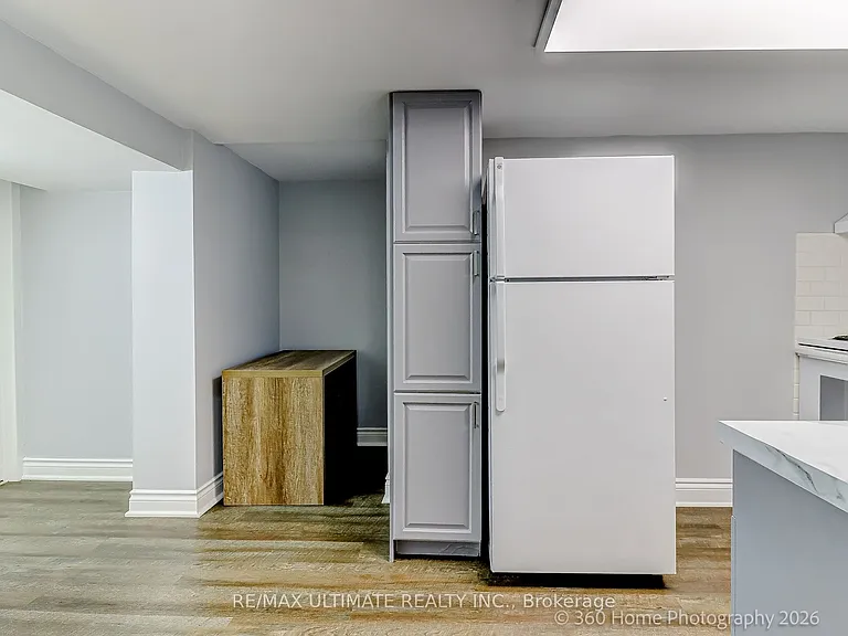 49 Gooderham Dr — Photo 11