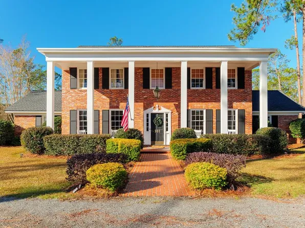 101 N Hagan Bridge Rd, Hahira, GA 31632