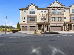 342 View Dr, Morrisville, NC 27560