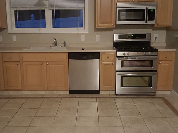 3rd image of 12A Macintosh Ln