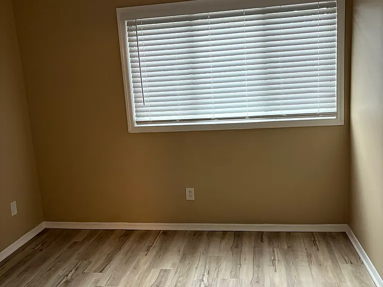 1189 Ashborough Dr SE #D — Photo 24