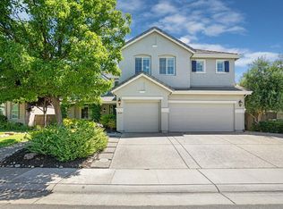 9649 Country Falls Ln, Elk Grove, CA 95757