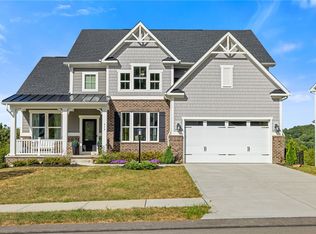 313 Crest Ln, Mars, PA 16046