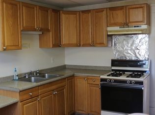 59 Heath St, Buffalo, NY 14214