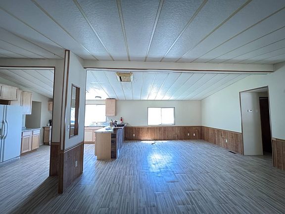 3rd image of 815 W Bridge St #66