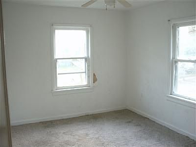 4th image of 335 Huron Ave