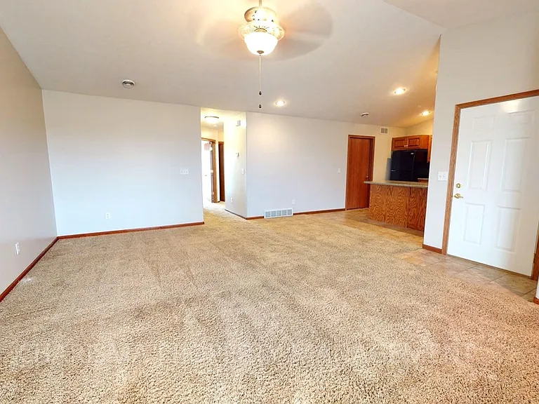 Harvest Trail Townhomes — Photo 3