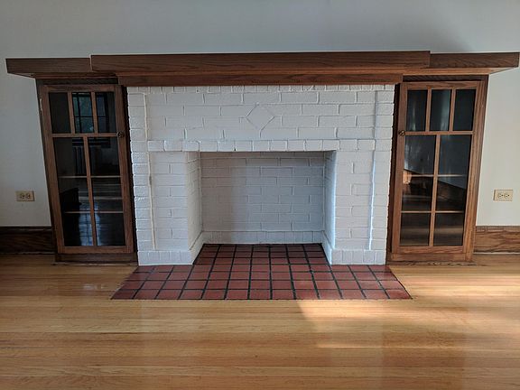 3rd image of 5322 N Glenwood Ave #2