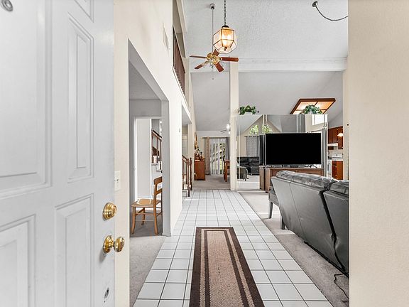 2nd image of 5020 Cantlewood Dr