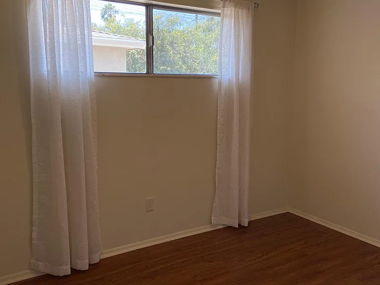 1855 Yosemite Dr #6 — Photo 18