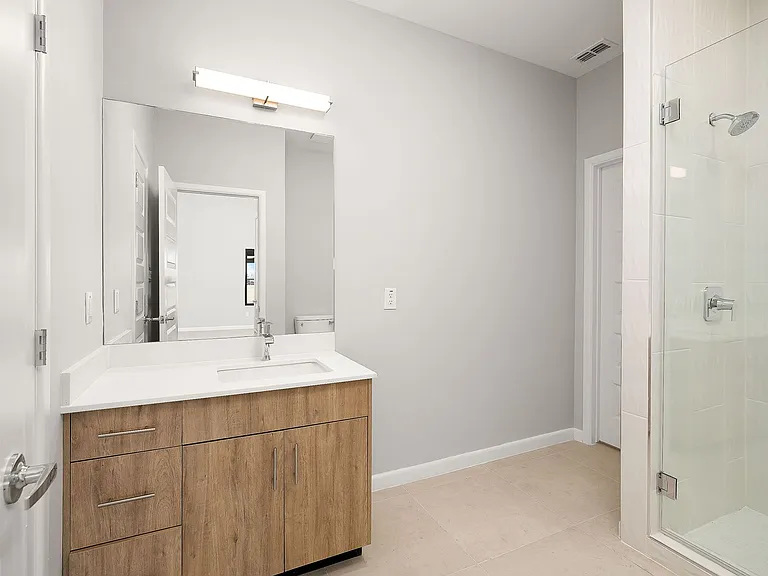 408 Sparrow Rd — Photo 7