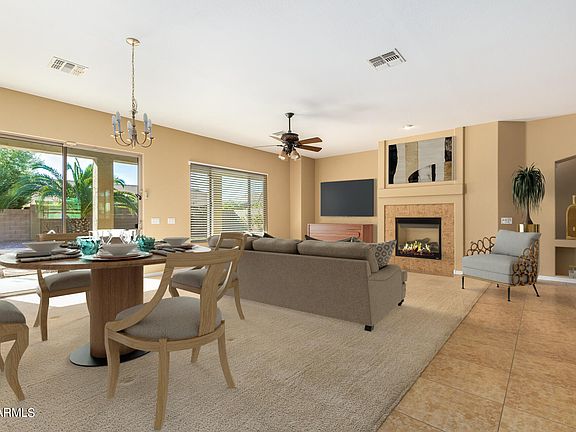 3rd image of 18445 W Mauna Loa Lane