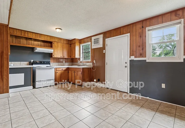 218 Lovelace Rd #218 — Photo 4