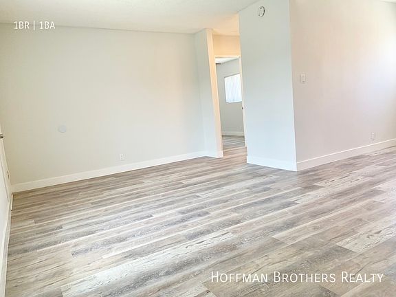 4th image of 4052 W El Segundo Blvd #13