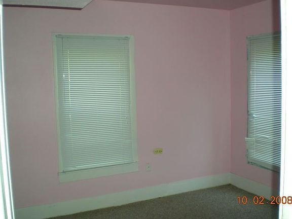 5th image of 622 Massachusetts Ave