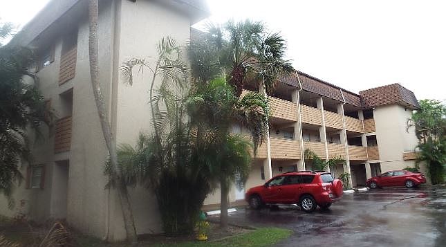 1st image of 5080 SW 64th Ave APT 206C