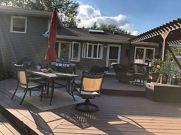 New vinyl siding, roof