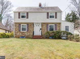 212 Pingree Ave, Ewing, NJ 08618