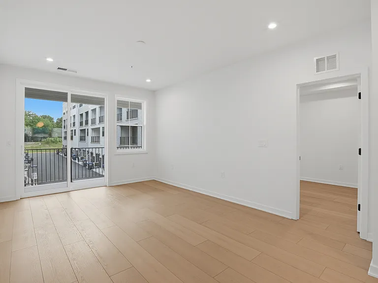 4759 Sully Point Ln — Photo 14