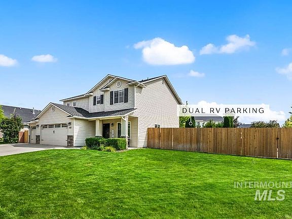3rd image of 453 E Chapparosa Dr