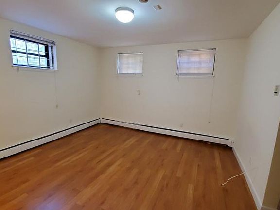 4th image of 64 Brighton Ave #28