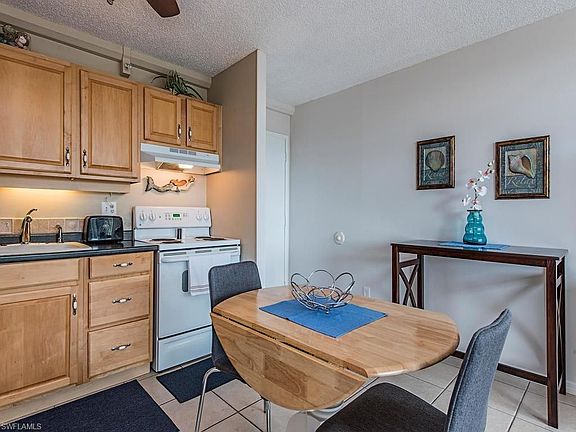 3rd image of 7300 Estero Blvd APT 208