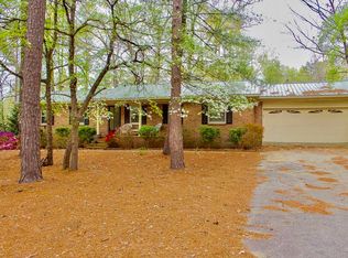 709 Garden Rd, Aberdeen, NC 28315