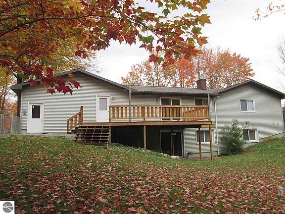 2nd image of 1639 Dean Dr NW
