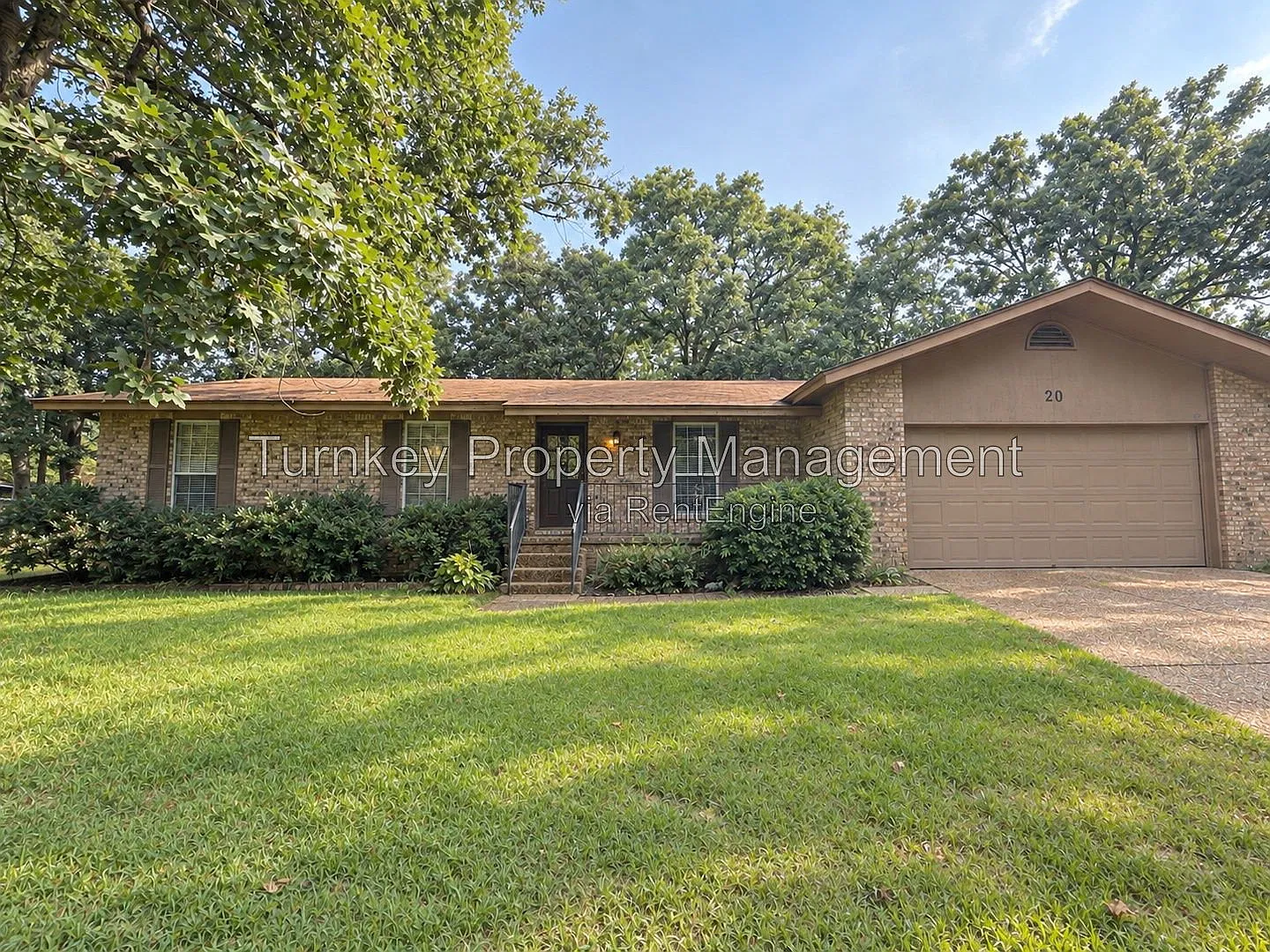 3 bed, 2.0 bath, 1694 sqft, $1,650 — Photo 1