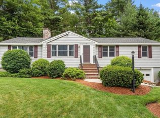 218 Fox Hill Rd, Burlington, MA 01803