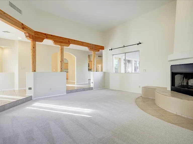 4750 N Bonanza Ave — Photo 10