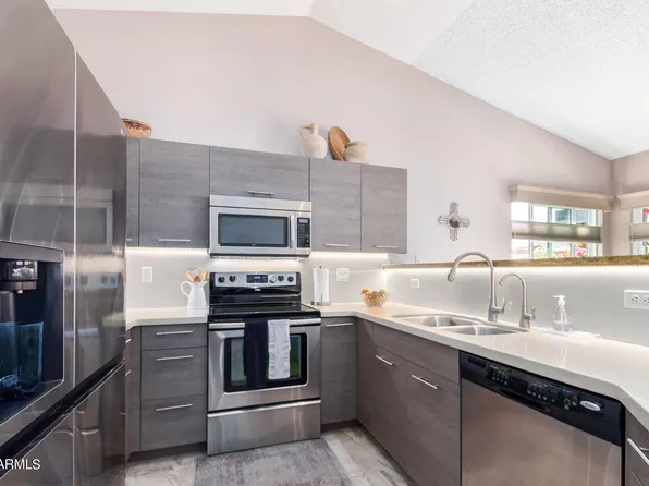 1821 E WINGED FOOT Drive, Chandler, AZ 85249