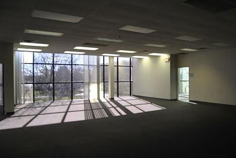 3rd image of 29333 Stephenson Hwy