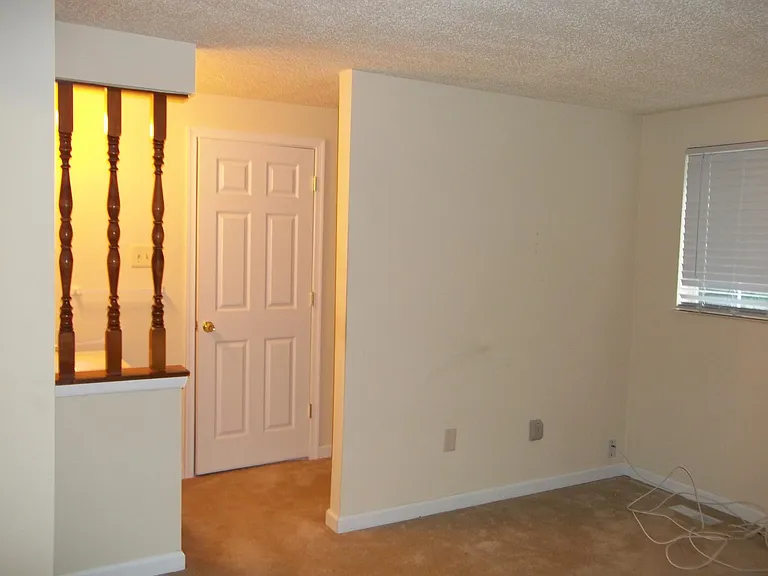 3244 Wyndale Ct — Photo 7