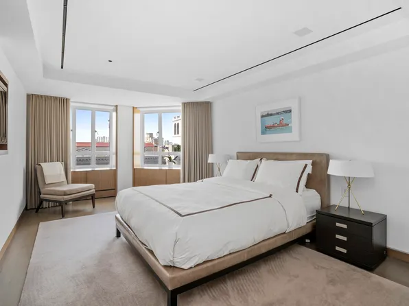 799 Park Avenue image 8 of 11