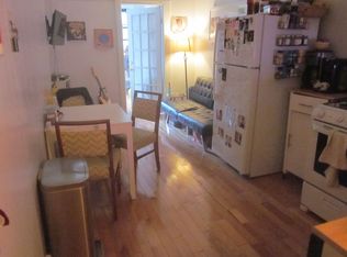 201 Woodpoint Rd #1D, Brooklyn, NY 11211