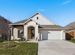 1300 Stockton Trl, Red Oak, TX 75154