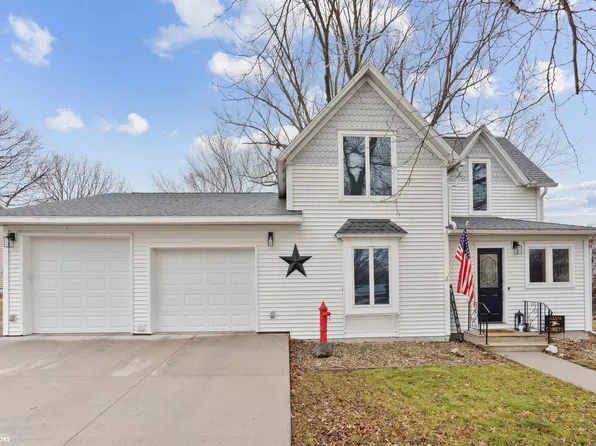 208 N Dwight St, Conrad, IA 50621