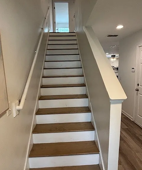 3589 Drexel St — Photo 12