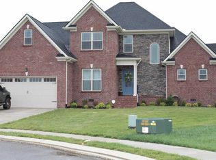 5611 Whitlock Ct, Murfreesboro, TN 37127