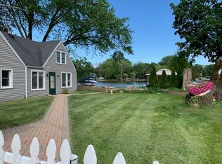 4400 Riverside Dr, Crystal Lake, IL 60014