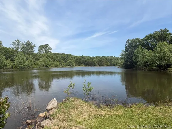 31560 Bob Dr, Edwards, MO 65326