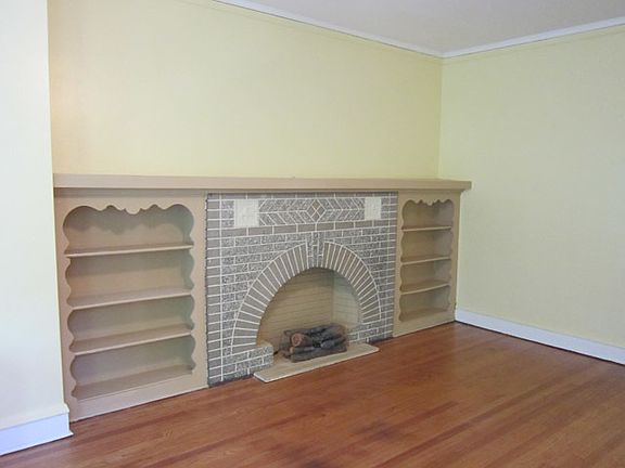 5th image of 5436 N Sawyer Ave
