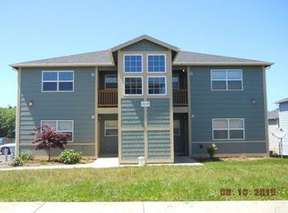 2037 SE Huckleberry Ave UNIT D, Warrenton, OR