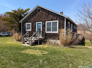 69 Daniel Avenue, Guilford, CT 06437