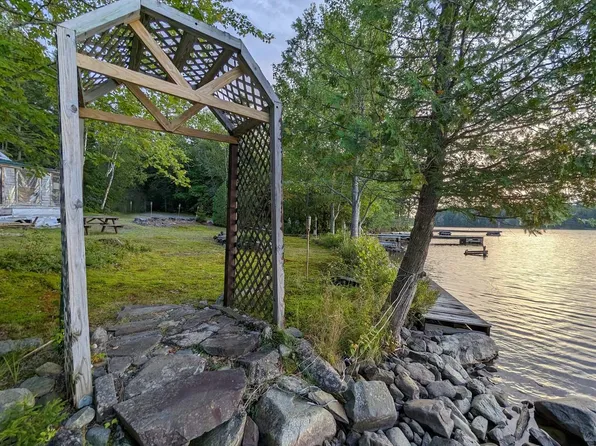 32 N Mud Cove Rd, Greenville, ME 04441