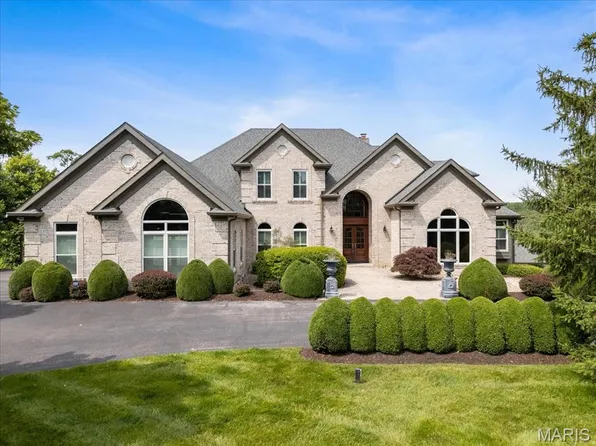 18665 Wild Horse Creek Rd, Chesterfield, MO 63005