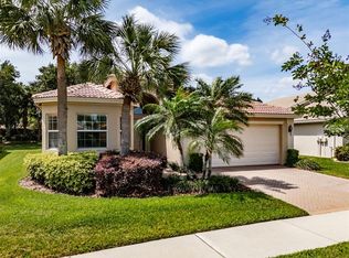 16020 Golden Lakes Dr, Wimauma, FL 33598